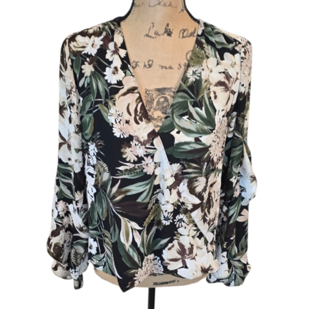 INC‎ International Concepts Floral Ruffled Blouse Black and Green Size XS NEW